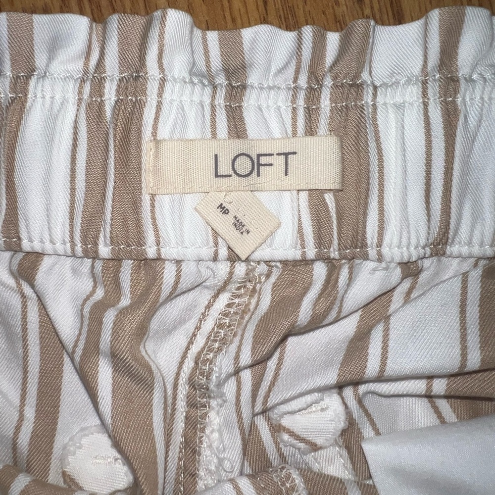 LOFT Paperbag Shorts - Picture 3 of 4